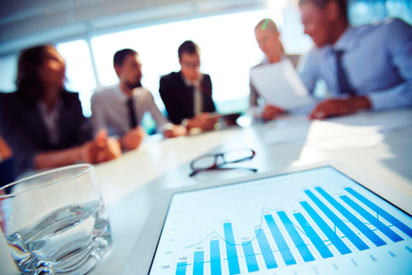 El bastón que algunos tiran al empezar a ver